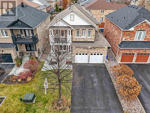 117 Sleepy Hollow Place, Whitby, ON - Outdoor With Facade