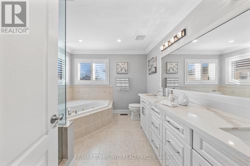 117 Sleepy Hollow Place, Whitby, ON - Indoor Photo Showing Bathroom