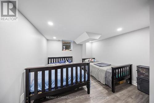 117 Sleepy Hollow Place, Whitby, ON - Indoor Photo Showing Bedroom