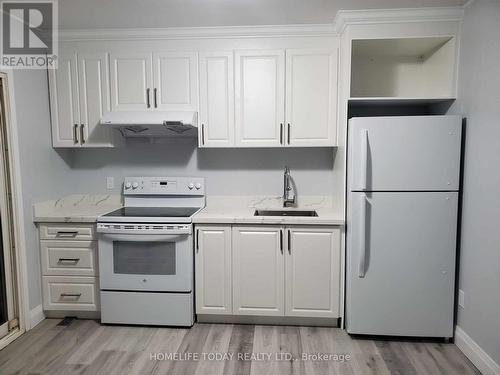 6421 Kingston Road, Toronto, ON - Indoor Photo Showing Kitchen