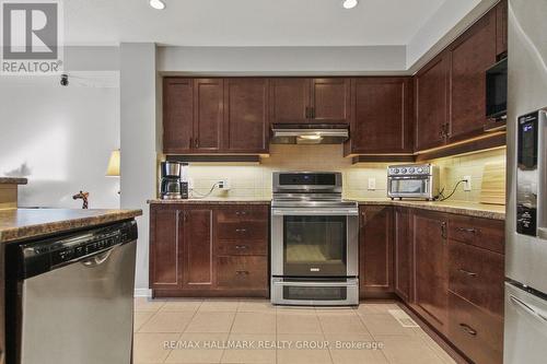 504 Fordell Avenue, Ottawa, ON - Indoor Photo Showing Kitchen