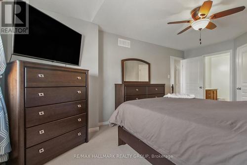 504 Fordell Avenue, Ottawa, ON - Indoor Photo Showing Bedroom