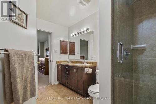 504 Fordell Avenue, Ottawa, ON - Indoor Photo Showing Bathroom