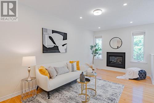 171 Highbury Park Drive, Ottawa, ON - Indoor Photo Showing Living Room With Fireplace