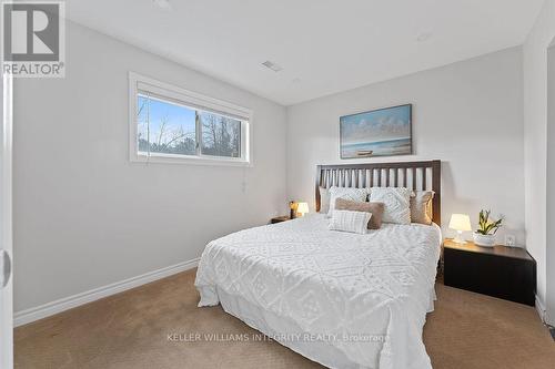 2532 Cemetery Side Road, Lanark, ON - Indoor Photo Showing Bedroom