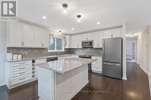 2532 Cemetery Side Road, Lanark, ON - Indoor Photo Showing Kitchen With Upgraded Kitchen