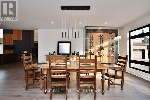 57 Glenhuron Drive, Springwater, ON - Indoor Photo Showing Dining Room