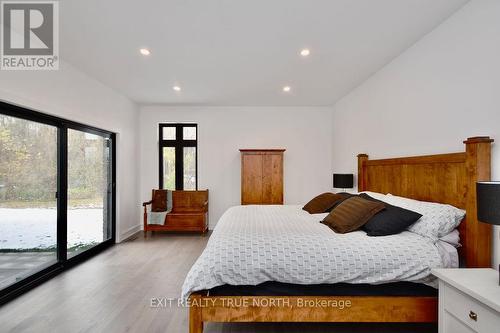 57 Glenhuron Drive, Springwater, ON - Indoor Photo Showing Bedroom