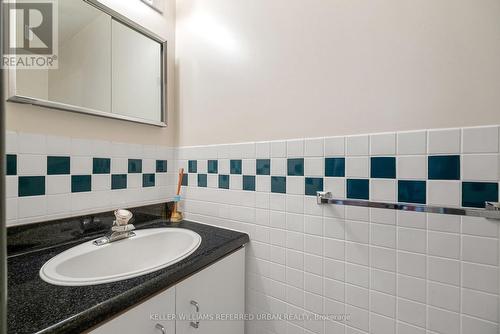 36 John Cabot Way, Toronto, ON - Indoor Photo Showing Bathroom