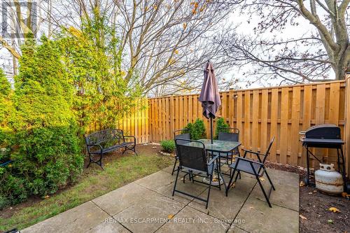 27 - 2185 Fairchild Boulevard, Burlington, ON - Outdoor