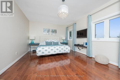 10 Orchid Avenue, Halton Hills, ON - Indoor Photo Showing Bedroom