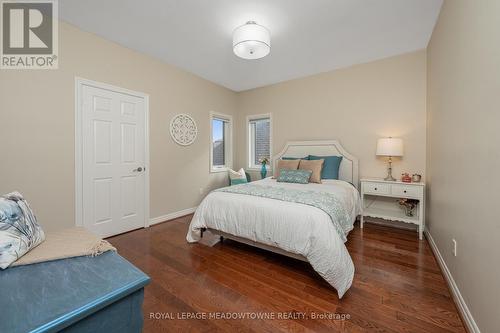 10 Orchid Avenue, Halton Hills, ON - Indoor Photo Showing Bedroom