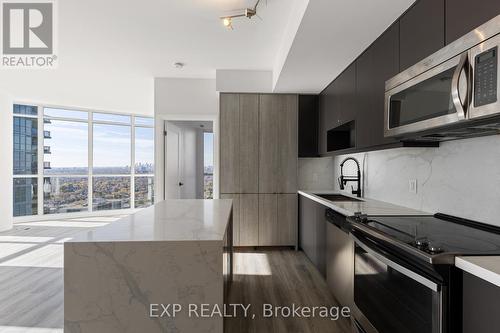 2704 - 9 Valhalla Inn Road, Toronto, ON - Indoor Photo Showing Kitchen With Upgraded Kitchen