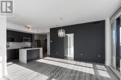 2704 - 9 Valhalla Inn Road, Toronto, ON - Indoor Photo Showing Kitchen