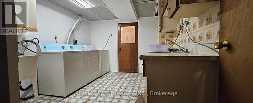 18 Richgrove Drive, Toronto, ON - Indoor Photo Showing Laundry Room