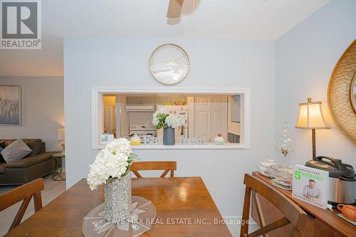 224 - 1450 Glen Abbey Gate, Oakville, ON - Indoor Photo Showing Dining Room