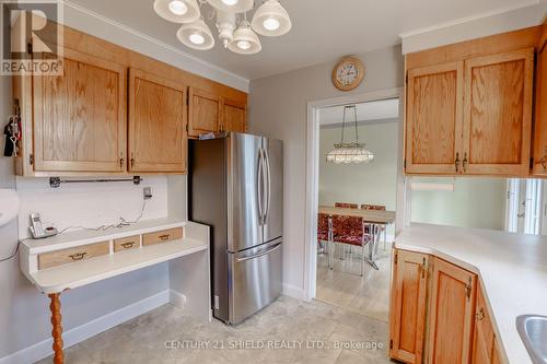 1404 Boyd Street, Cornwall, ON - Indoor Photo Showing Kitchen