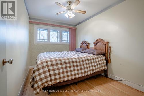 1404 Boyd Street, Cornwall, ON - Indoor Photo Showing Bedroom