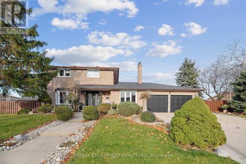 87 Monte Drive, Hamilton, ON - Outdoor With Facade