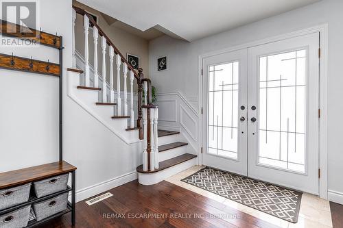 87 Monte Drive, Hamilton, ON - Indoor Photo Showing Other Room