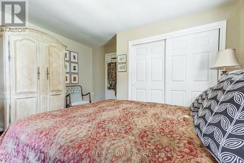 29 Confederation Drive, Niagara-On-The-Lake, ON - Indoor Photo Showing Bedroom