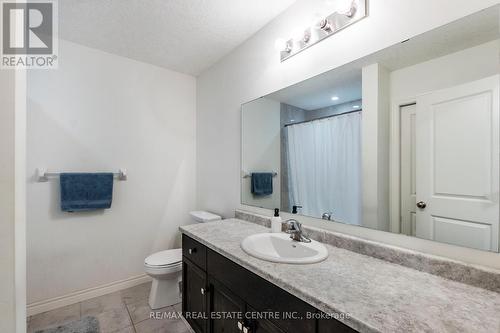 44 Kay Crescent, Guelph, ON - Indoor Photo Showing Bathroom