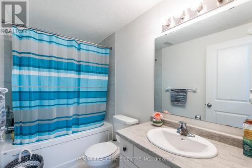 44 Kay Crescent, Guelph, ON - Indoor Photo Showing Bathroom