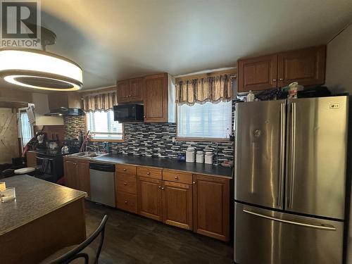 51 Victoria St, Sault Ste. Marie, ON - Indoor Photo Showing Kitchen With Double Sink