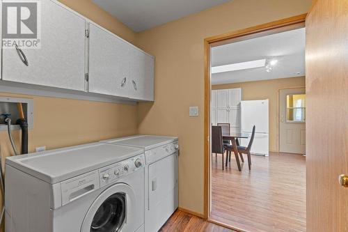 106 Crescent Drive, Enderby, BC - Indoor Photo Showing Laundry Room