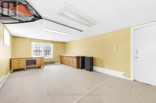 1304 Hunt Club Road, Madoc, ON - Indoor Photo Showing Other Room