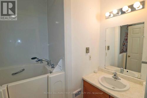 1304 Hunt Club Road, Madoc, ON - Indoor Photo Showing Bathroom