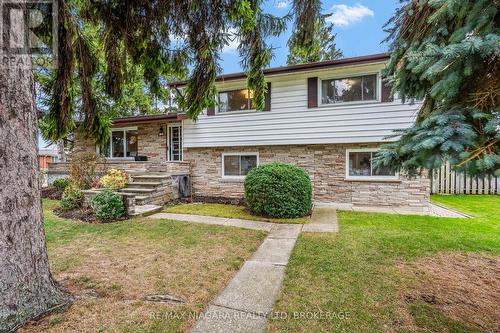 10 South Crescent, Port Colborne (878 - Sugarloaf), ON - Outdoor