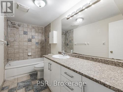 408 Horsham Avenue, Toronto, ON - Indoor Photo Showing Bathroom