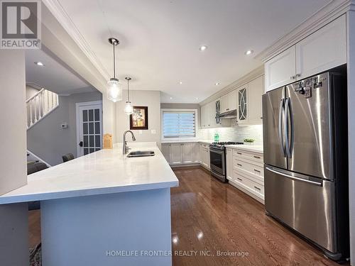 110 Elise Terrace, Toronto, ON - Indoor Photo Showing Kitchen With Double Sink With Upgraded Kitchen