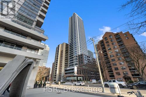 3609 - 101 Roehampton Avenue, Toronto, ON - Outdoor With Facade