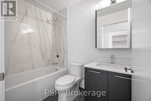 3708 - 101 Roehampton Avenue, Toronto, ON - Indoor Photo Showing Bathroom