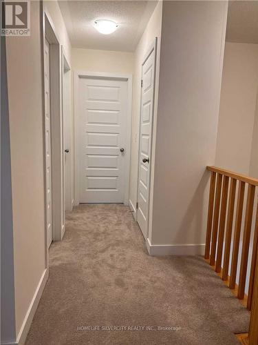 934 Kicking Horse Path, Oshawa, ON - Indoor Photo Showing Other Room