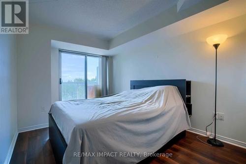 615 - 4600 Steeles Avenue E, Markham, ON - Indoor Photo Showing Bedroom