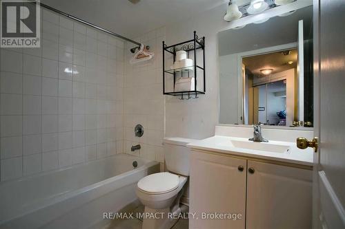 615 - 4600 Steeles Avenue E, Markham, ON - Indoor Photo Showing Bathroom