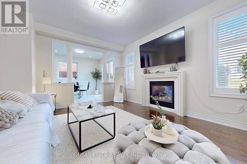 56 Mancini Crescent, Richmond Hill, ON - Indoor Photo Showing Living Room With Fireplace