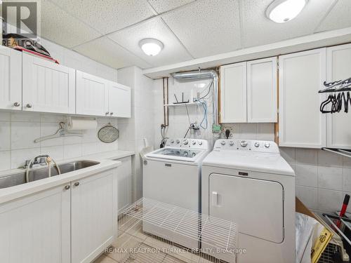 1190 Andrade Lane, Innisfil, ON - Indoor Photo Showing Laundry Room