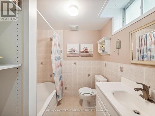 1190 Andrade Lane, Innisfil, ON - Indoor Photo Showing Bathroom