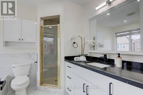 409 John Deisman Boulevard, Vaughan, ON - Indoor Photo Showing Bathroom