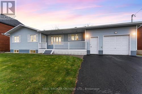 18 Neelin Street E, Lanark, ON - Outdoor With Deck Patio Veranda