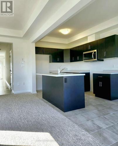 7380 Marvel Drive, Niagara Falls, ON - Indoor Photo Showing Kitchen