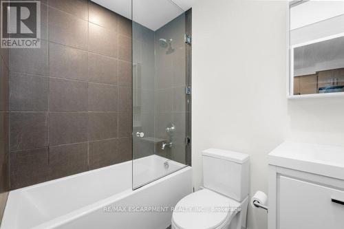 1208 - 212 King William Street, Hamilton, ON - Indoor Photo Showing Bathroom