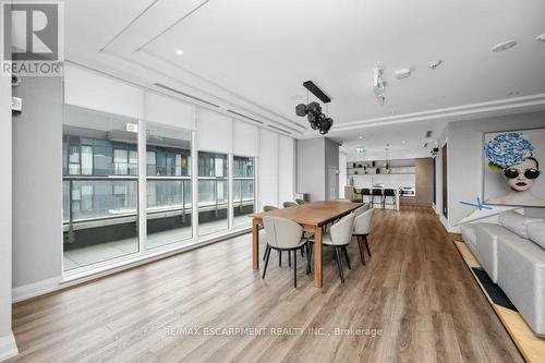 1208 - 212 King William Street, Hamilton, ON - Indoor