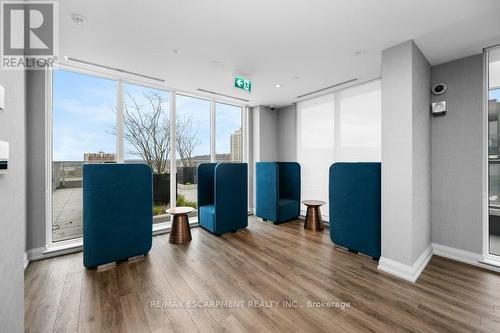 1208 - 212 King William Street, Hamilton, ON - Indoor