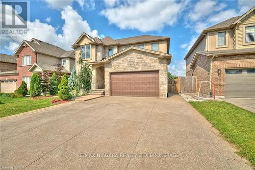 6254 Shapton Crescent, Niagara Falls, ON - Outdoor With Facade