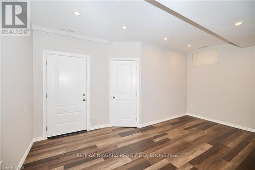 6254 Shapton Crescent, Niagara Falls, ON - Indoor Photo Showing Other Room